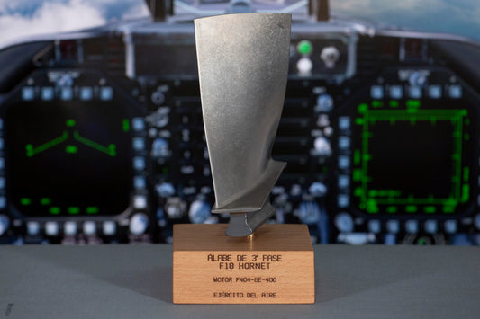 Álabe de 3ª fase grande - F18 Hornet